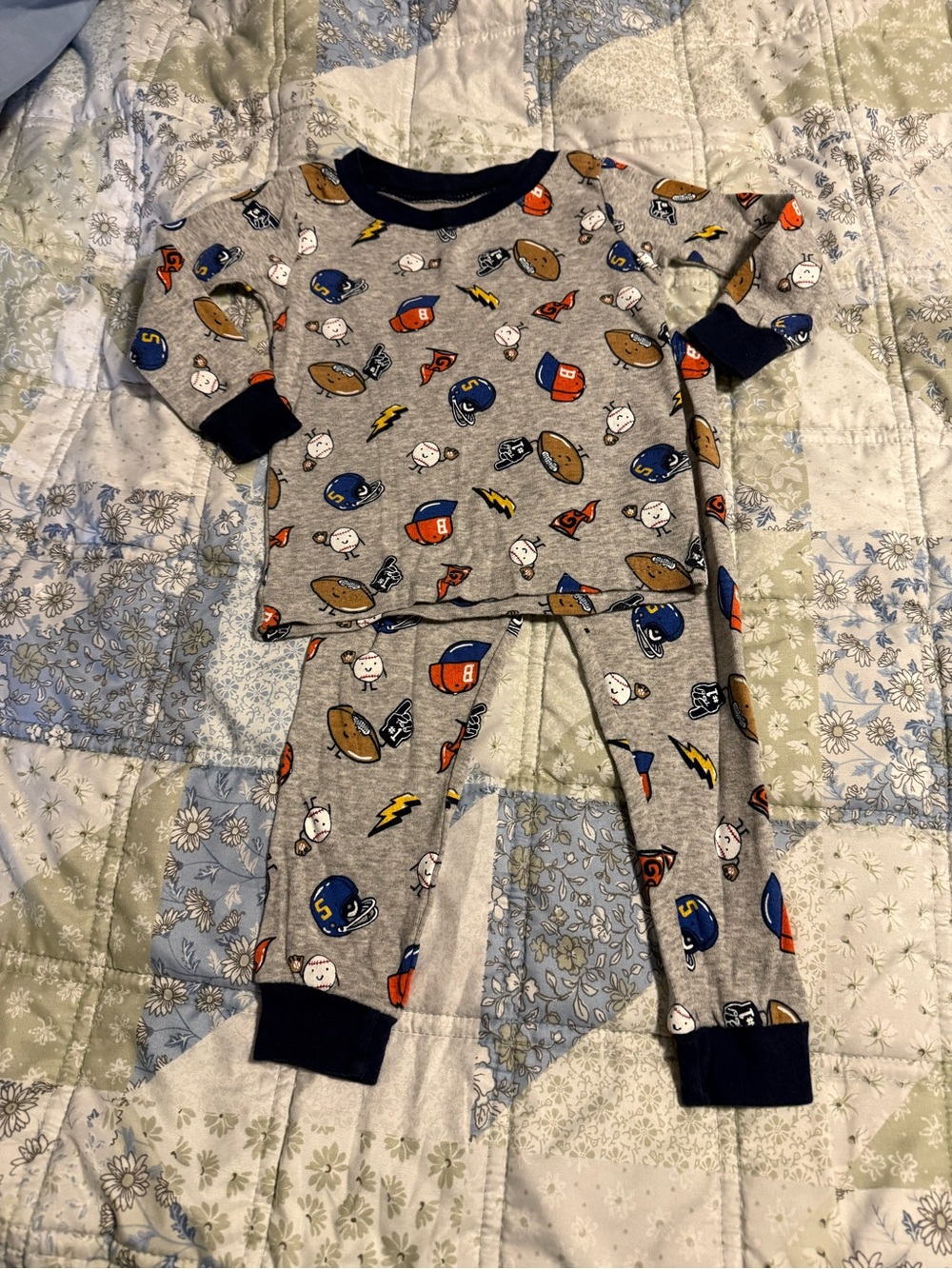Carter’s Baby Boys Size 12 months Sports Football Baseball Pajama Set PJs